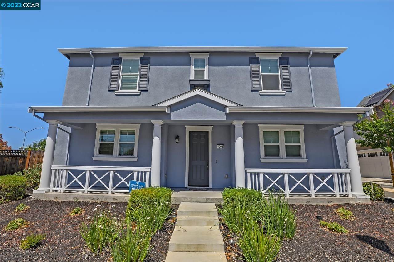 4206 Sunset View Dr - Photo 1