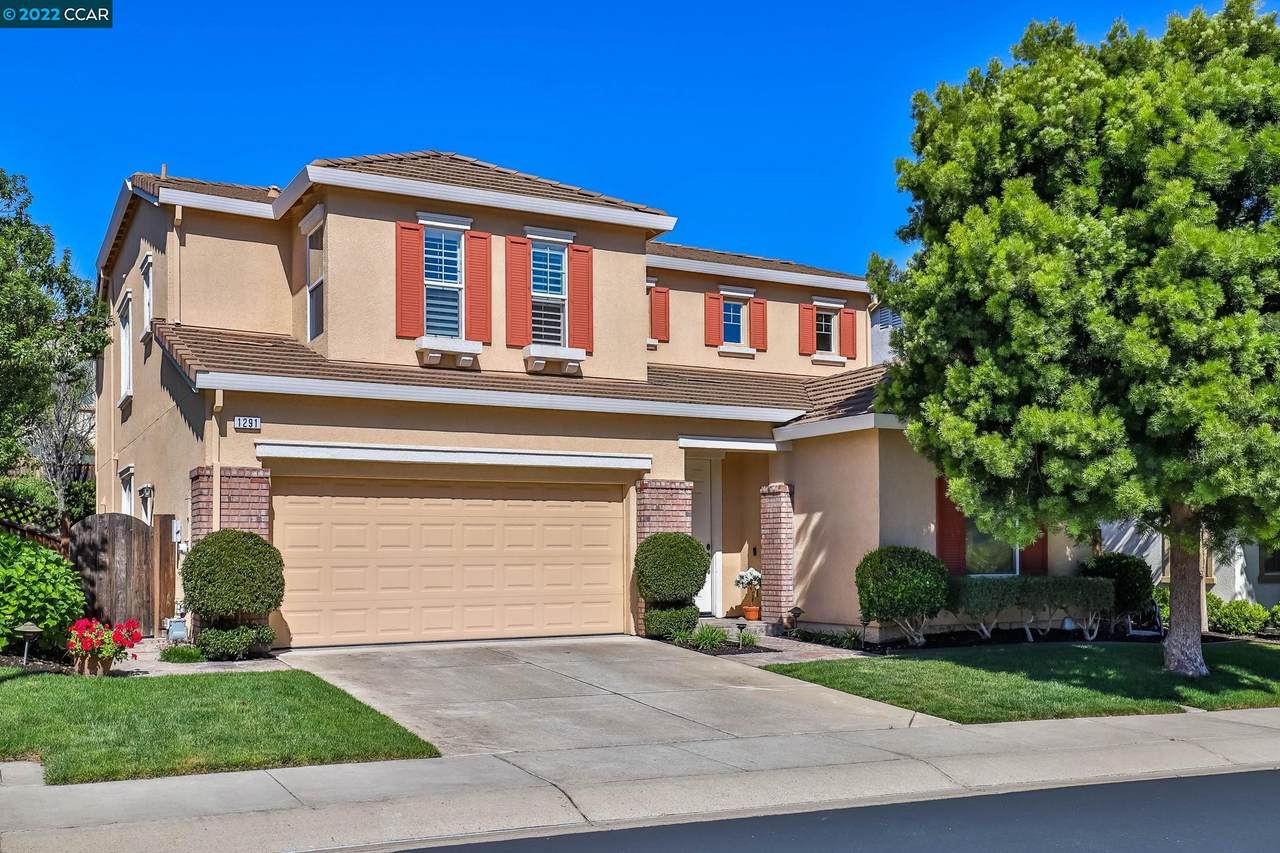 1291 Oak Knoll Dr - Photo 1