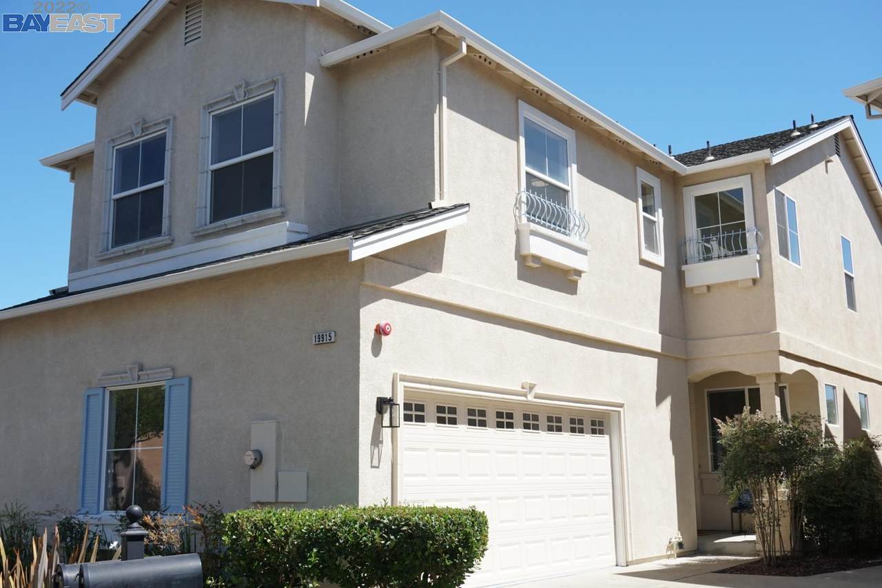 19915 John Dr - Photo 1