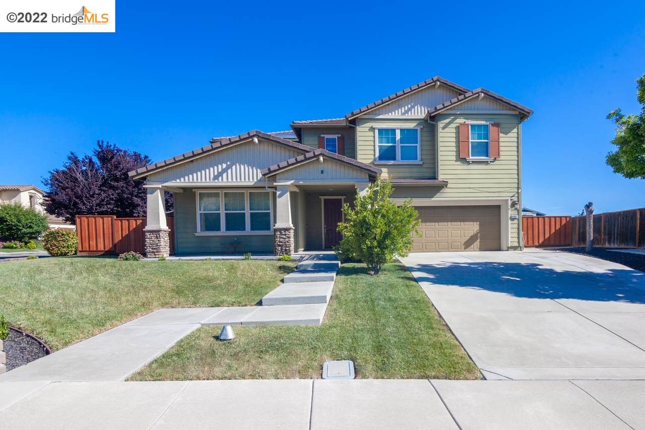 4667 Benton St - Photo 1