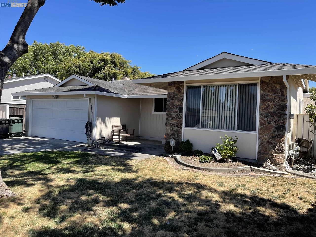32510 Karen Ct - Photo 1