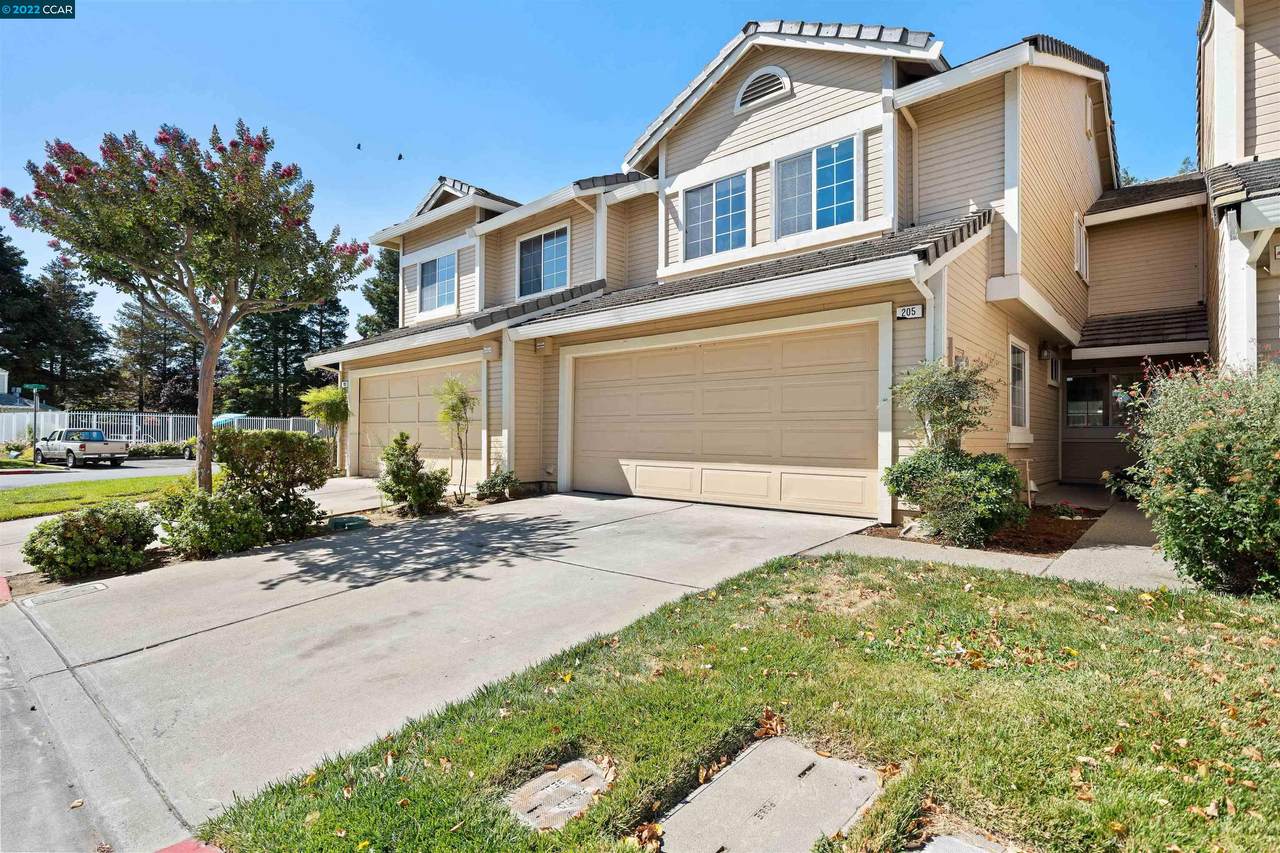 205 Heron Dr - Photo 1