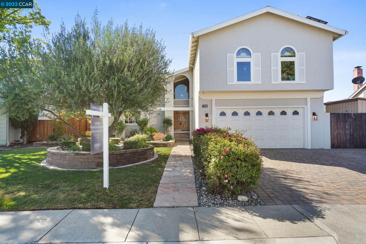 7109 Valley Trails Dr - Photo 1