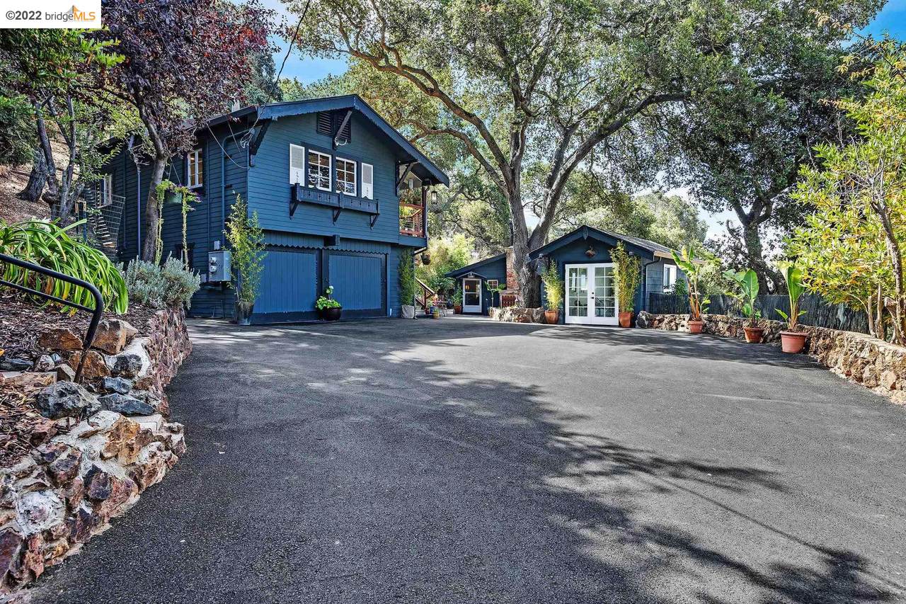 4222 Mountain View Ave - Photo 1