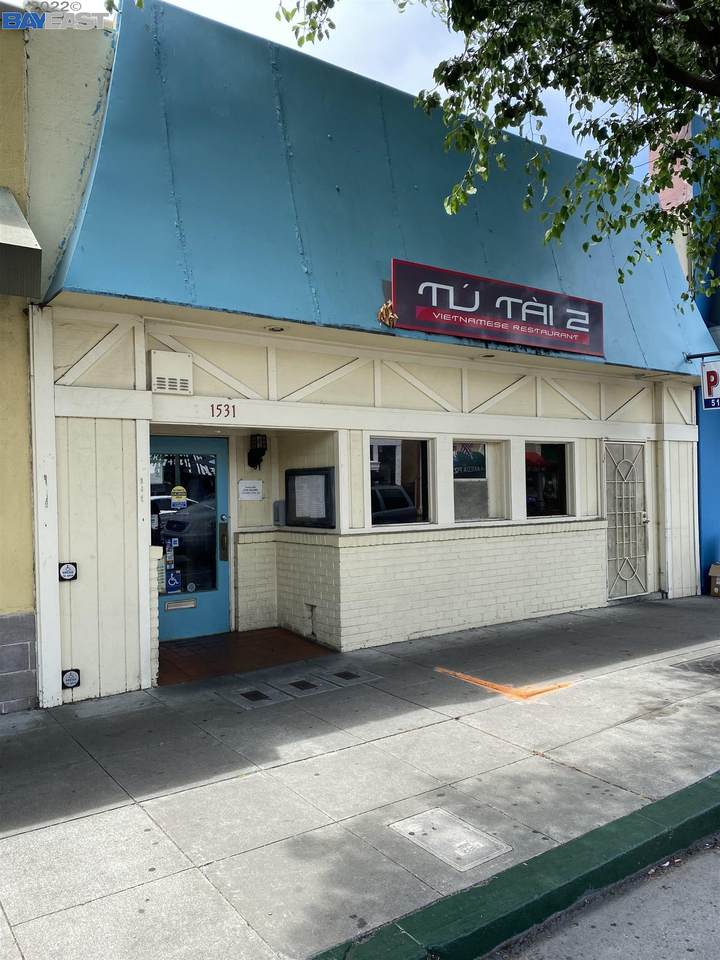 1531 Webster St. - Photo 1
