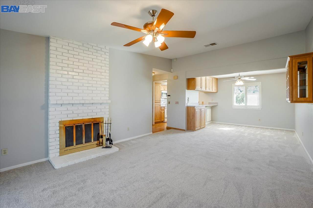 2055 Sierra Rd - Photo 1