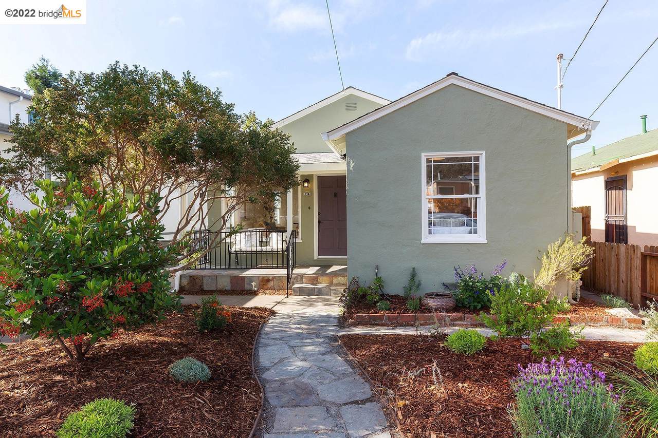 1617 Elm St - Photo 1