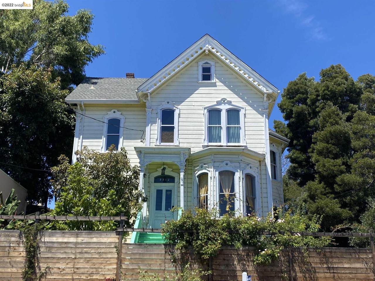 2214 27Th St - Photo 1