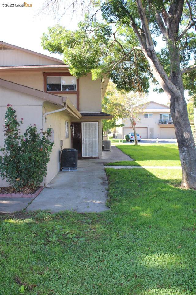 2110 Peppertree Way - Photo 1