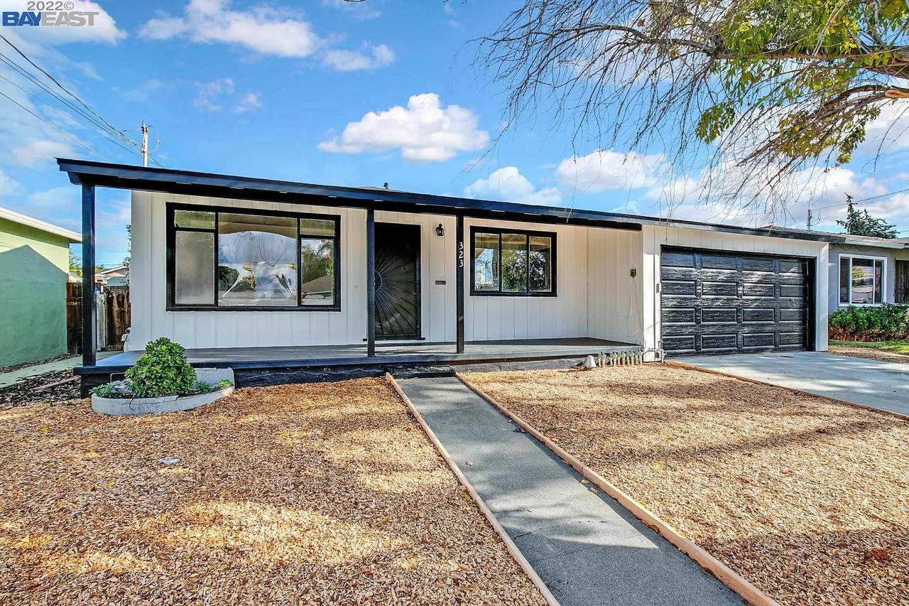 323 Rose Ann Ave - Photo 1