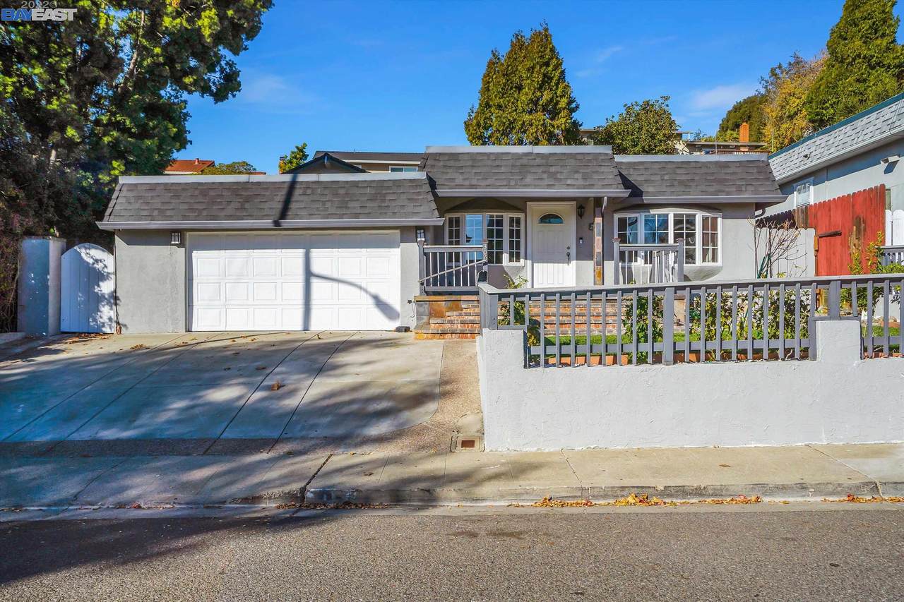 306 Riviera Dr - Photo 1