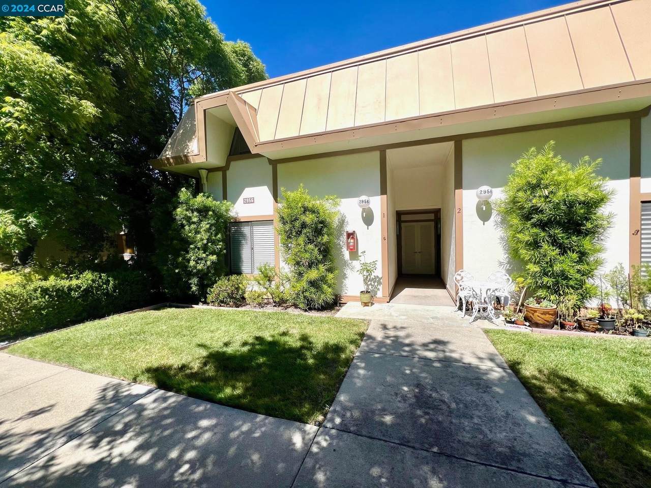 2956 Tice Creek Dr - Photo 1