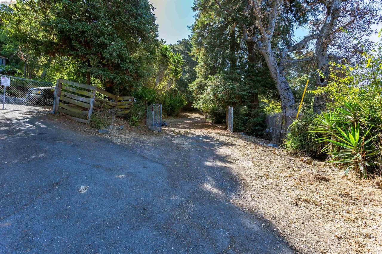 4224 Mountain View Ave - Photo 1
