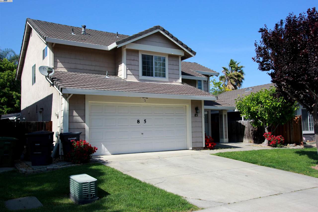85 Phillips Ct - Photo 1