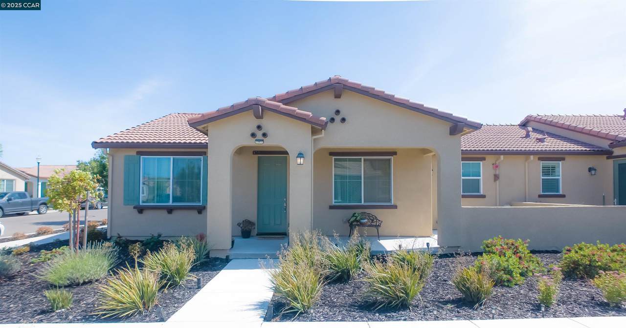 2299 Rustic Oak Ln - Photo 1