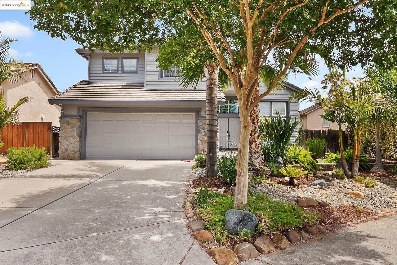 20 Goldmeadow Ct - Photo 1