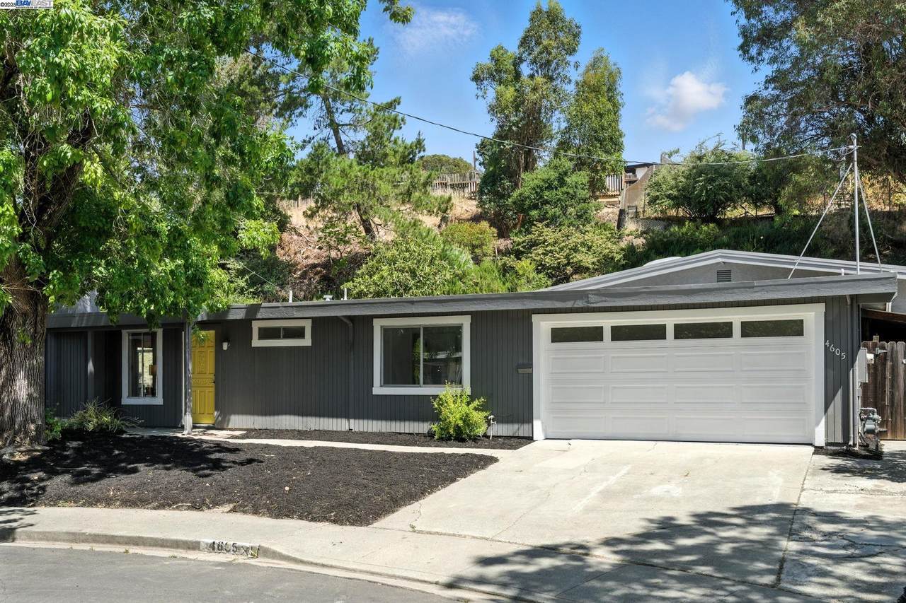 4605 Driftwood Ct - Photo 1