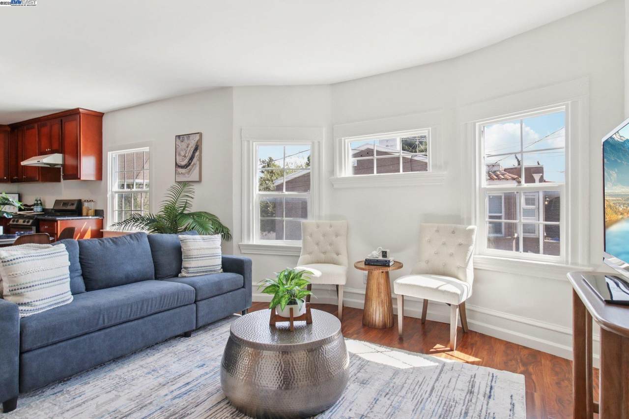 2150 50Th Ave - Photo 1