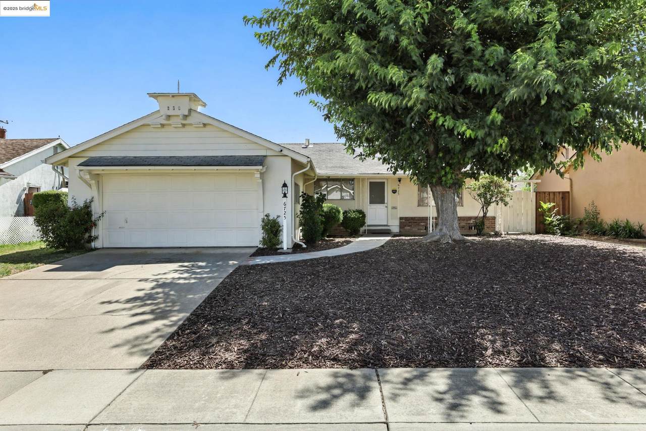 6725 Austin Way - Photo 1