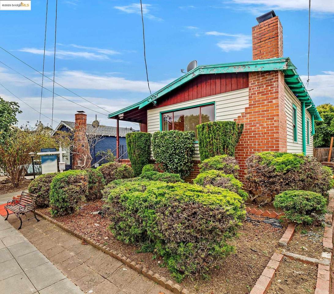 532 Talbot Ave - Photo 1