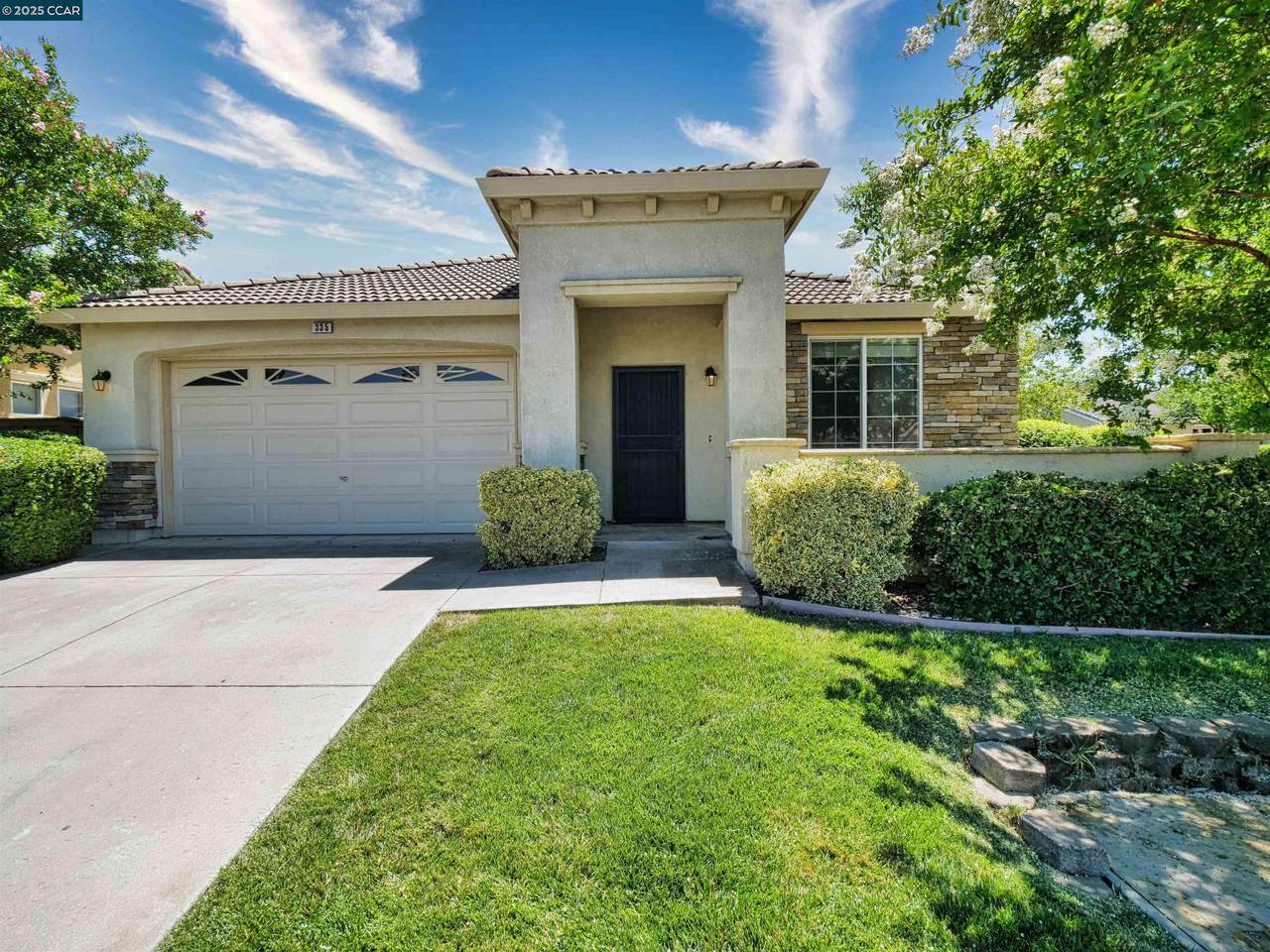 335 Suez Canal Lane - Photo 1