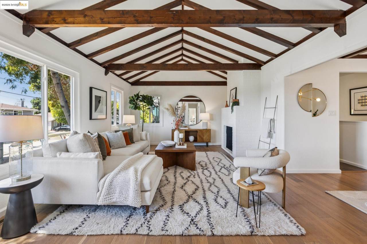 4770 Fair Ave - Photo 1