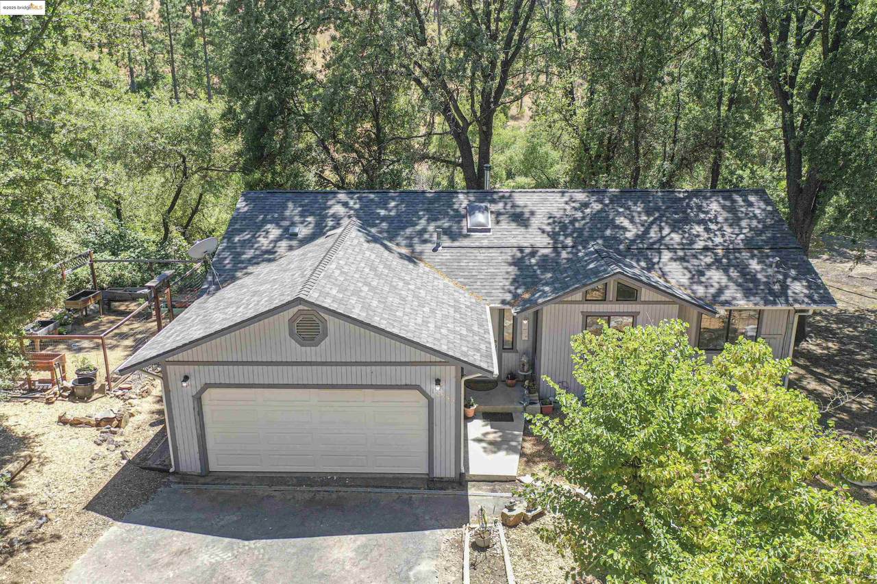19955 Deerbrush Ct - Photo 1