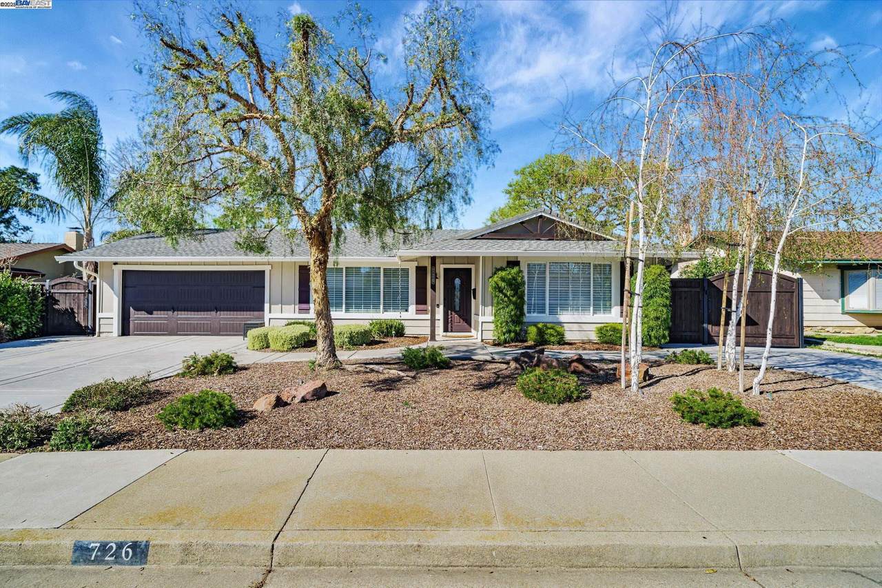 726 Orion Way - Photo 1