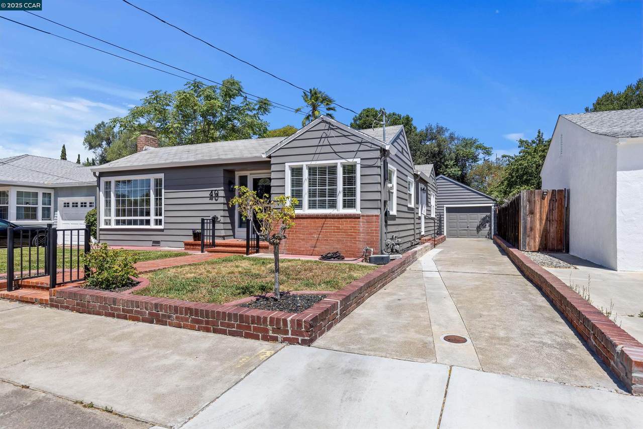 40 16Th St - Photo 1