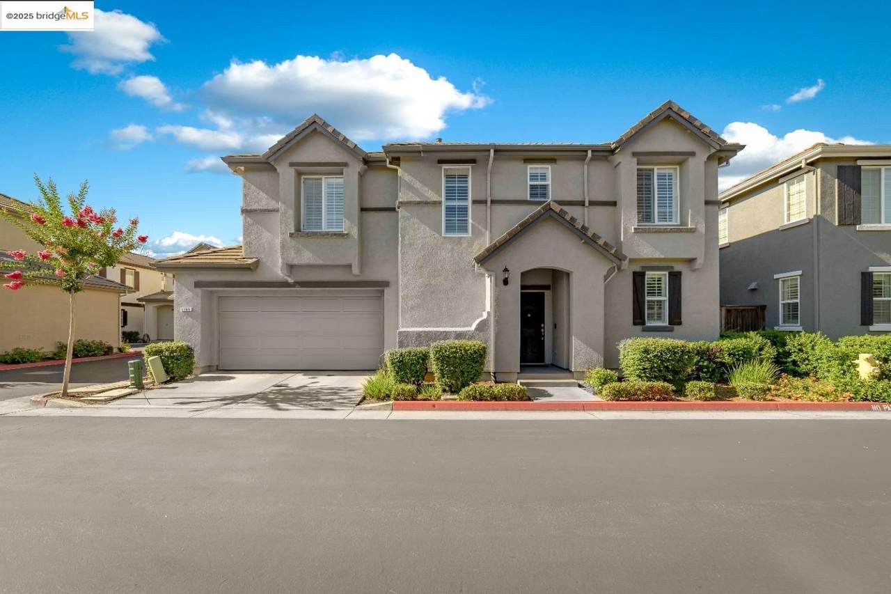 8765 Cortina Cir - Photo 1