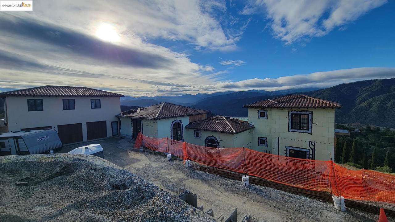 306 Country Club Hts Hts Hts - Photo 1