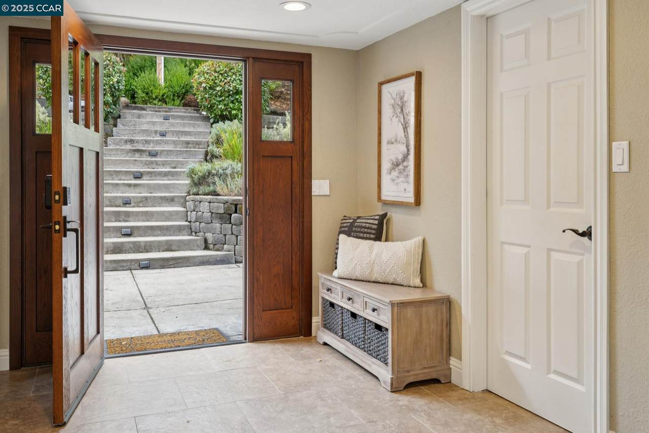 50 Vista Ln - Photo 1