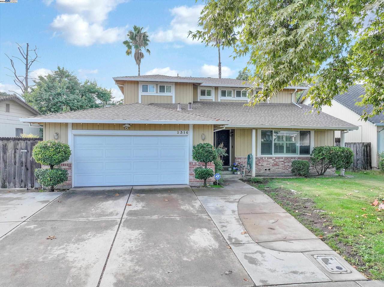 2316 Otto Dr - Photo 1