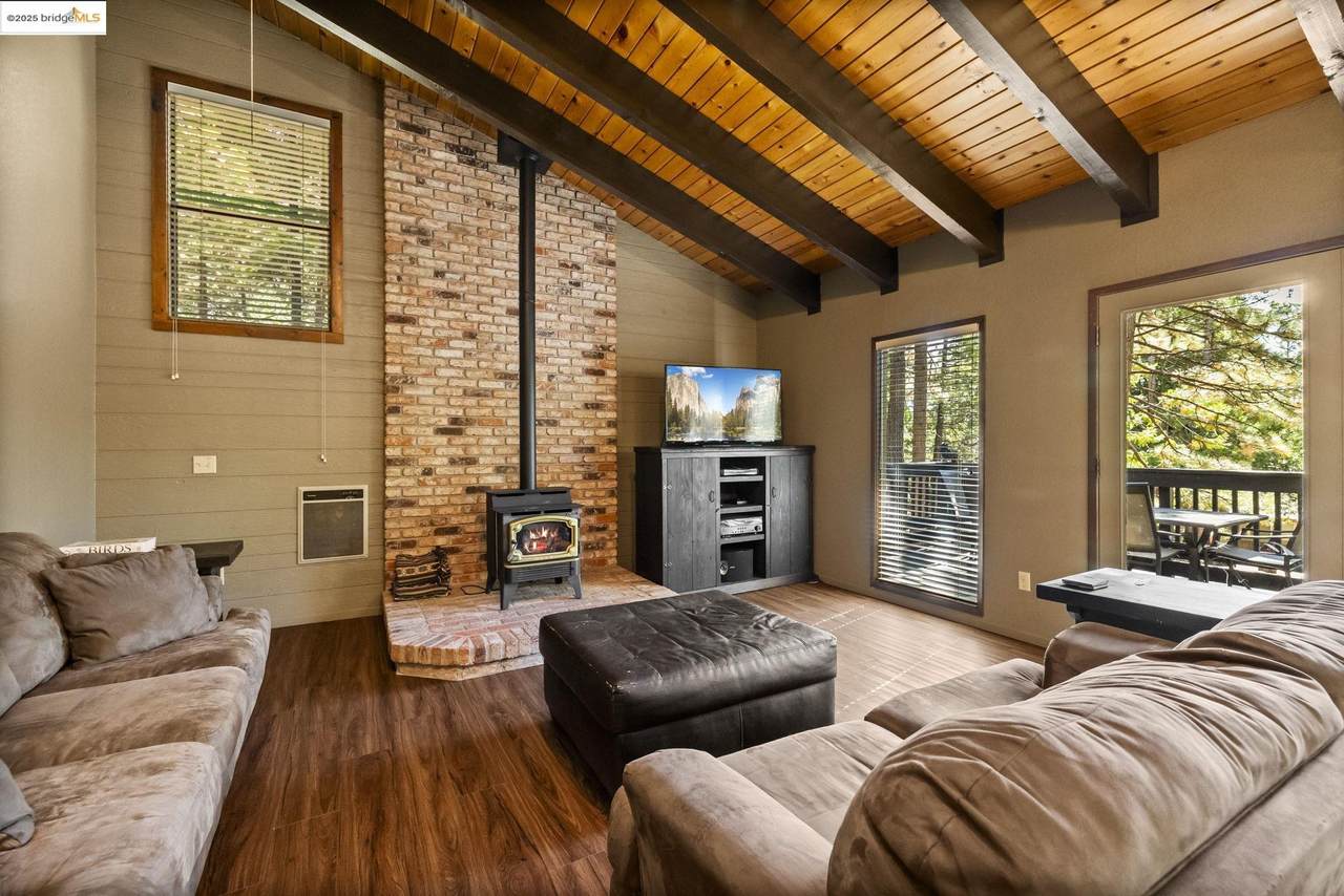 28838 Snowhite Ridge Drive - Photo 1