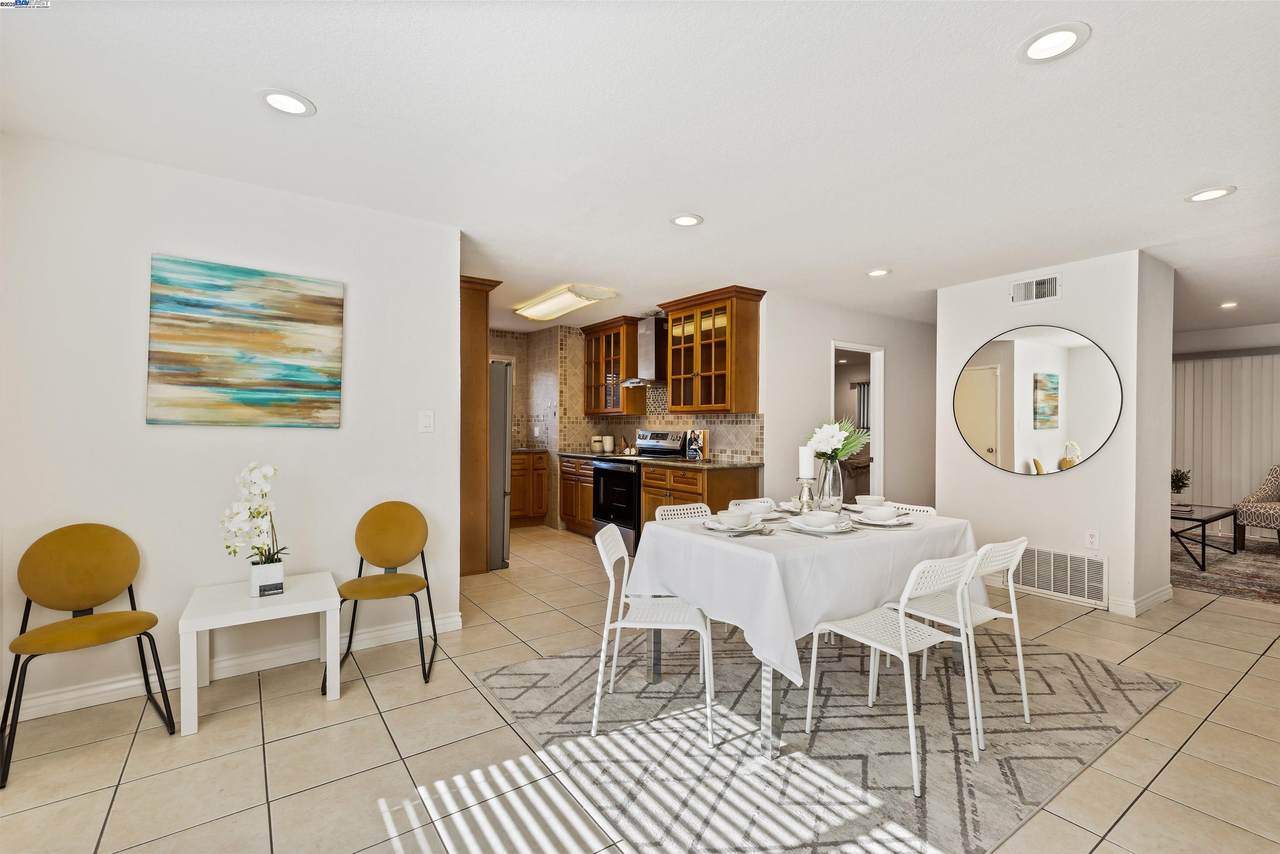 33528 13th Street - Photo 1