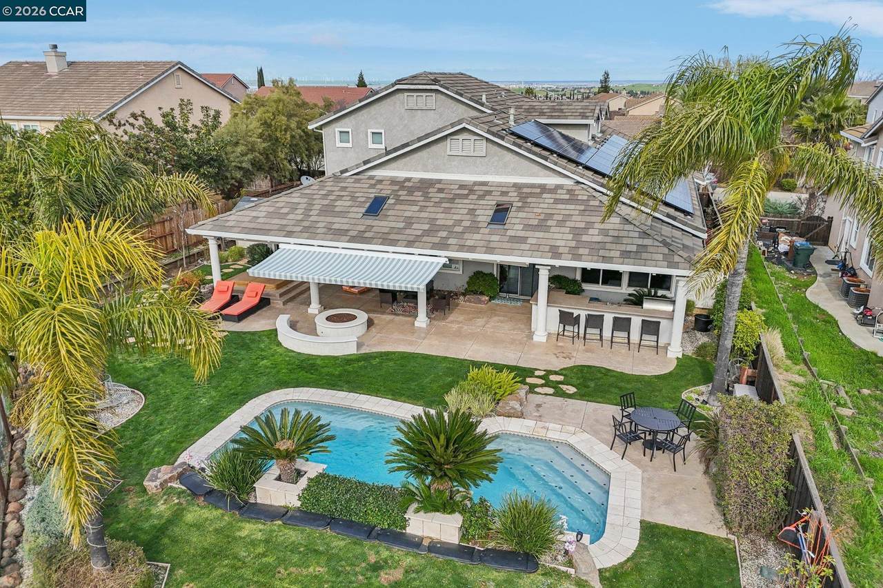 5388 Southwood Way - Photo 1