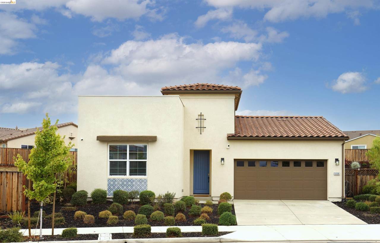 5506 Monte Vista Way - Photo 1