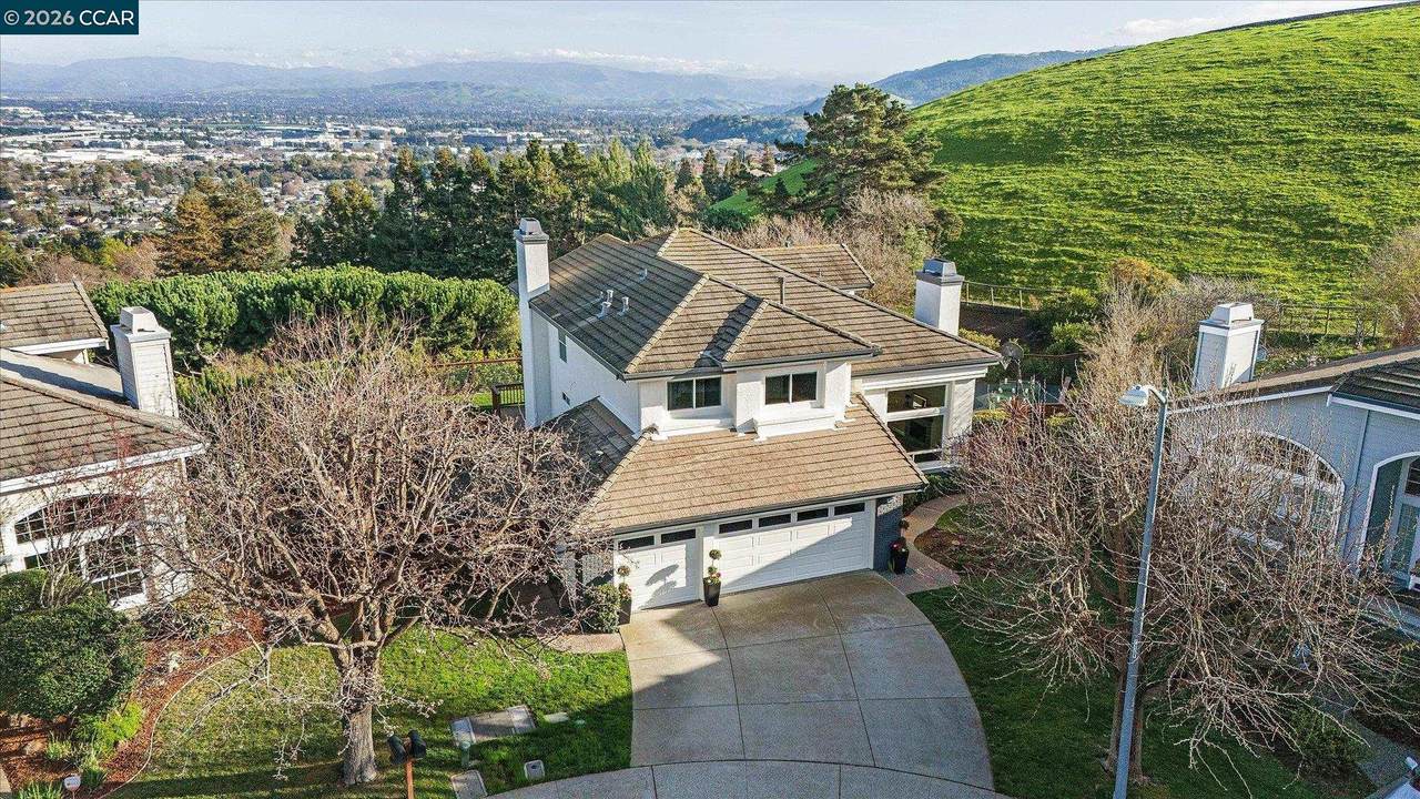 11205 Creekside Ct - Photo 1