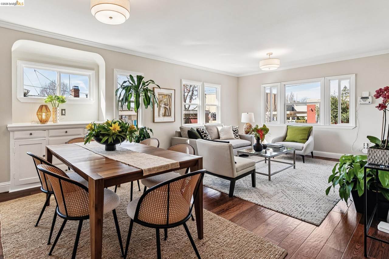 1230 Addison St - Photo 1