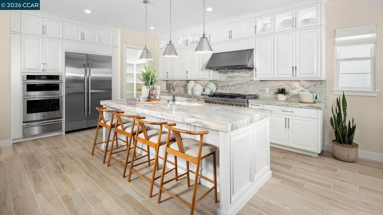 3060 Phoenix Avenue - Photo 1