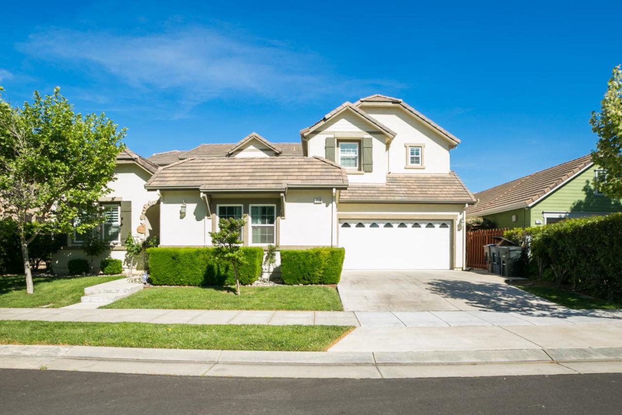 710 Tradition Street - Photo 1