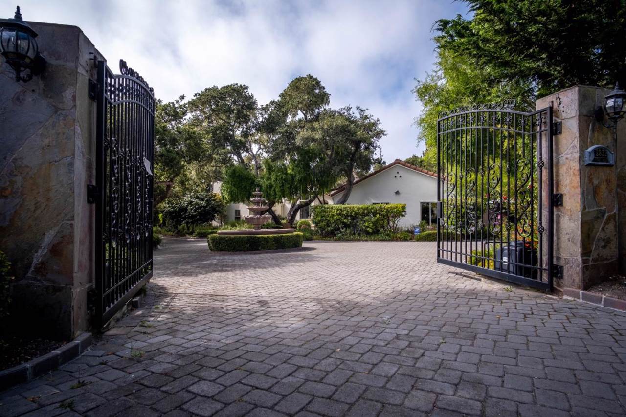 2832 Sloat Road - Photo 1