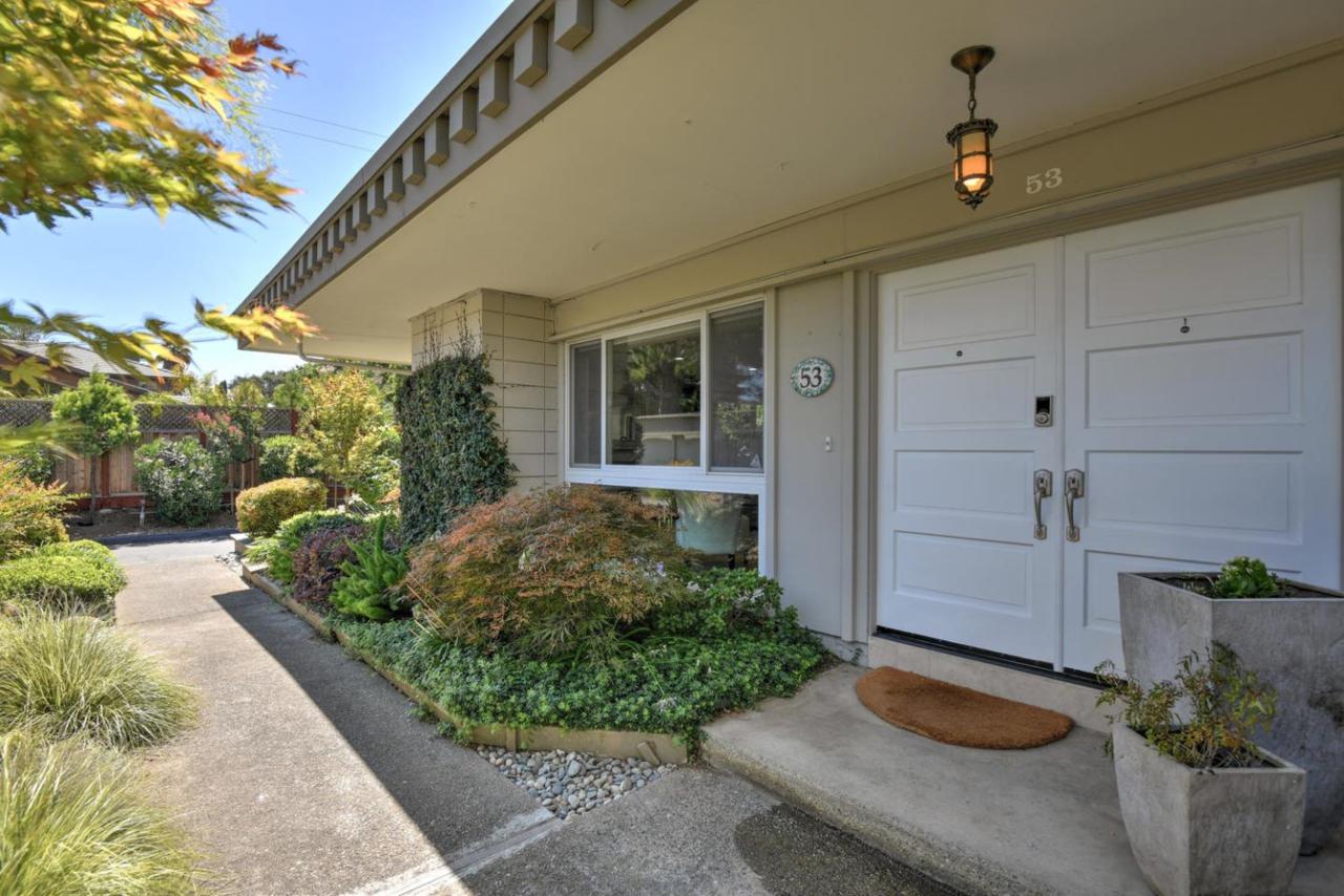53 Los Altos Square - Photo 1