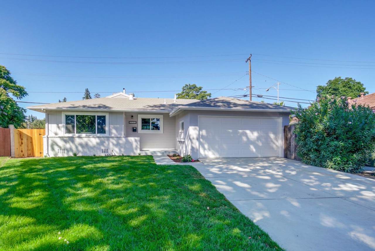 2086 Del Monte Avenue - Photo 1