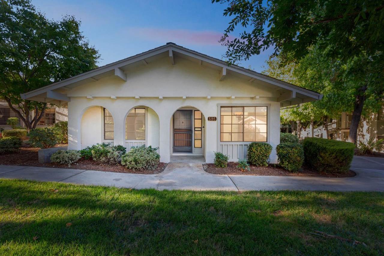 5195 Cribari Hills - Photo 1