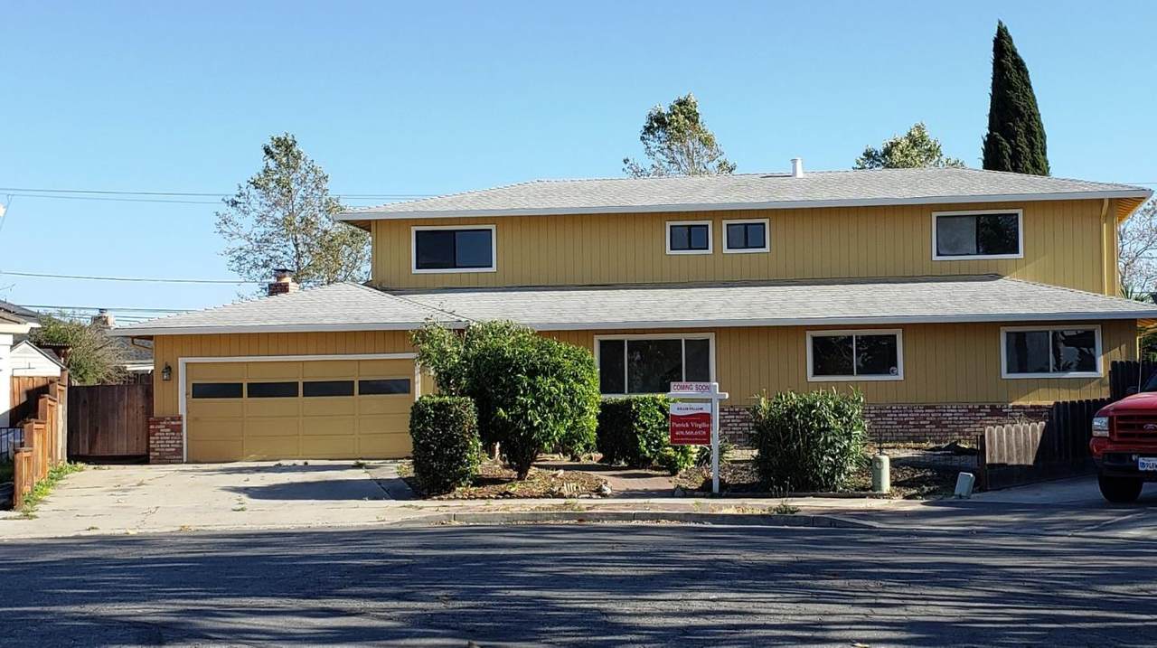 1140 Wood Court - Photo 1