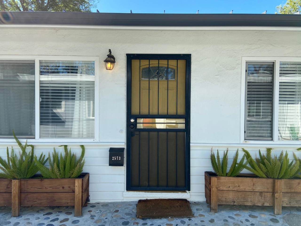 2573 Alma Street - Photo 1
