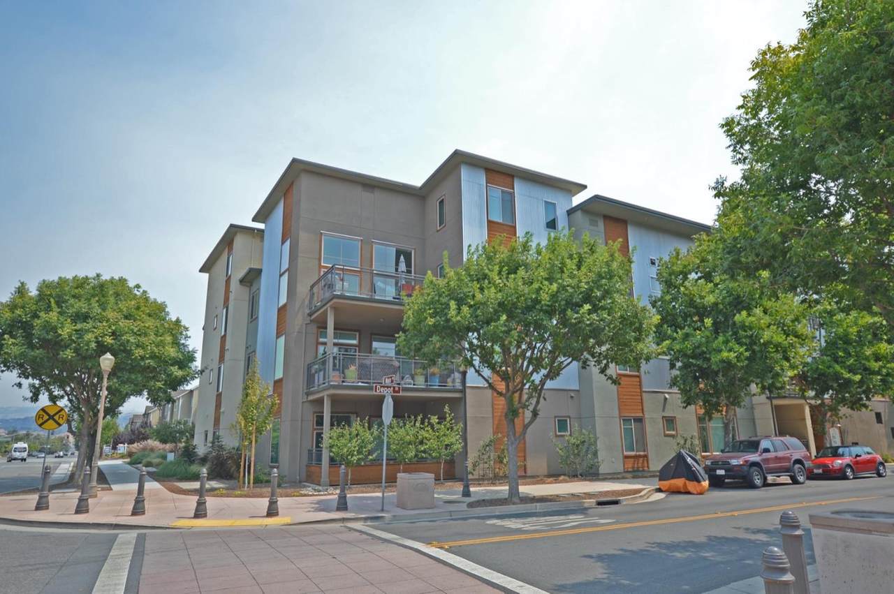 17590 Depot Street - Photo 1