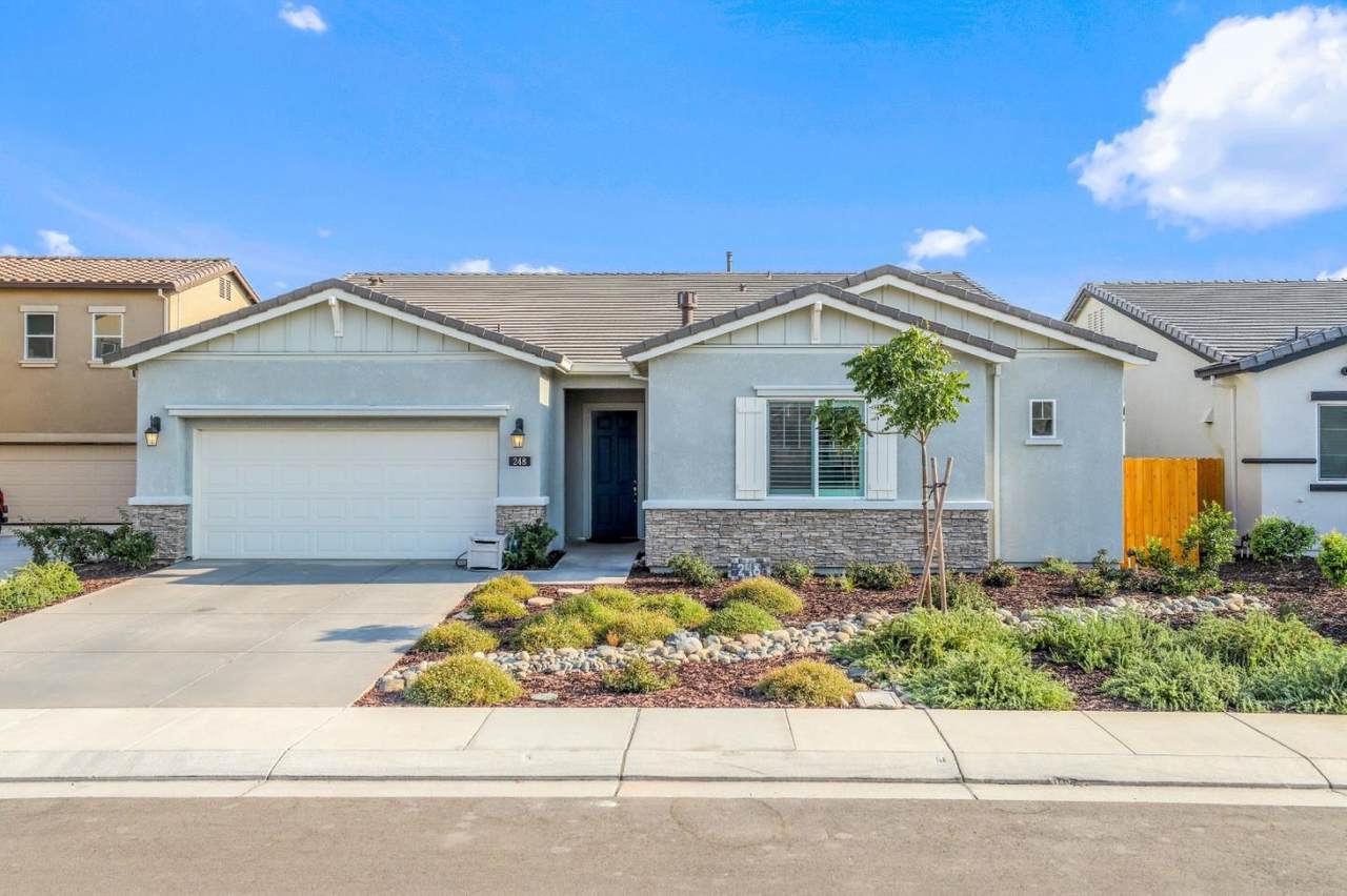 248 Gina Street - Photo 1