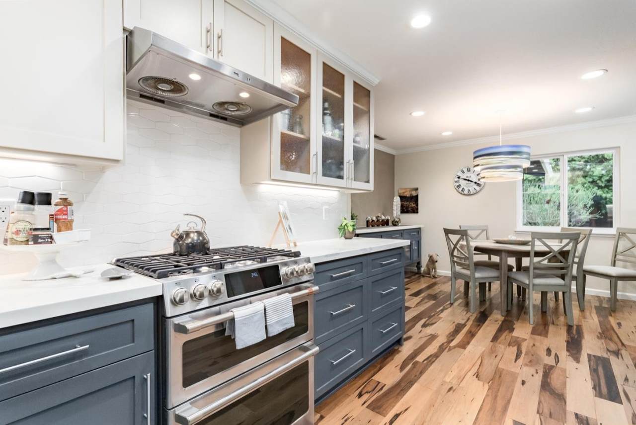 118 Miramonte Drive - Photo 1